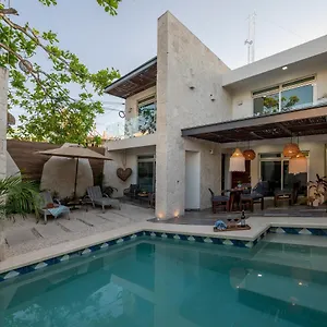 Casa Del Arbol , Tulum Mexique